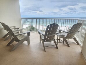 Property grounds - Sandy Key 428: 2 BR/2 BA Beachfront in Perdido Key, FL On-Site Rental Office Sleeps 6 (Pensacola)