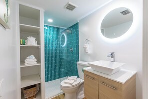 Shower, towels