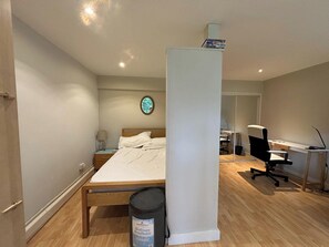 1 Schlafzimmer, Bügeleisen/Bügelbrett, Internetzugang, Bettwäsche