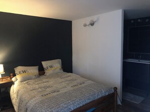 2 chambres, fer et planche à repasser, Wi-Fi