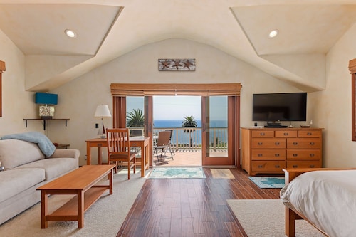Ocean View Studio Near Butterfly Beach Santa Barbara