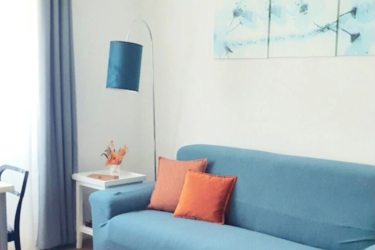 Comfort Apartment, Courtyard View | In-room dining