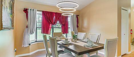 House (3 Bedrooms) | Front of property