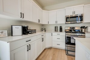 Apartment (5 Bedrooms) | Interior - Cedar City Retreat - 18 Mi to Zion National Park! (Cedar City)