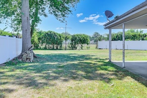 House (2 Bedrooms) | Interior - Long Island Duplex By Airport & Train (Valley Stream)