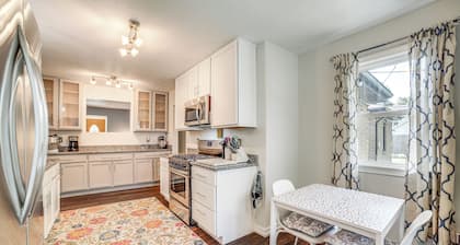 1 Mi to Notre Dame Stadium: Quiet Home w/ Fire Pit