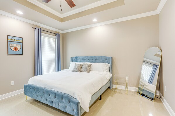 Interior - Arabi Home w/ Deck: 7 Mi to Downtown New Orleans! (Arabi)