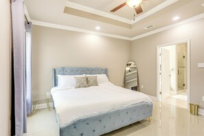 3 chambres, bureau, espace de travail pour ordinateur portable