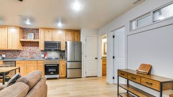 Apartment (1 Bedroom) | Interior