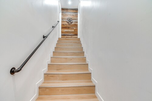 Bright Cedar City Townhome ~ 2 Mi to Downtown!