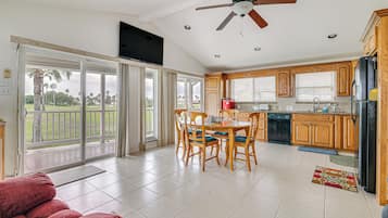 Casa (2 Bedrooms) | Interior