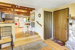 Interior - Green Valley Lake Cabin Near Lake: Boat + Ski! (Green Valley Lake)