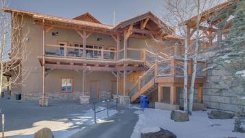 Apartment (2 Bedrooms) | Bahagian dalam