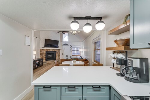 Centrally Located Angel Fire Condo ~ 1/2 Mi Resort