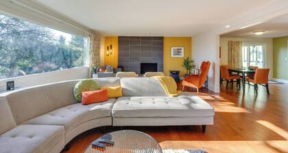 Medford Vacation Rental w/ En-suite Bathrooms!