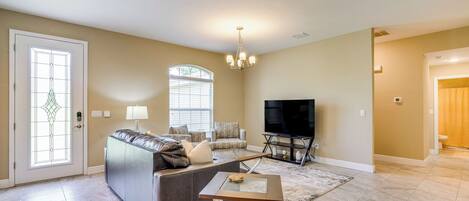 Rumah (4 Bedrooms) | Interior