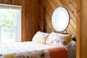 2 Schlafzimmer, Bügeleisen/Bügelbrett, Reisekinderbett, kostenloses WLAN