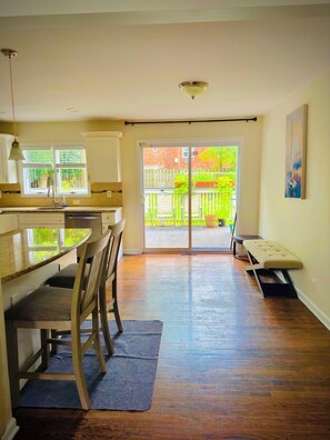 Interior - Spacious 6-bedroom house in Edison near TopGolf & Supercharge with AC, WiFi (Edison)