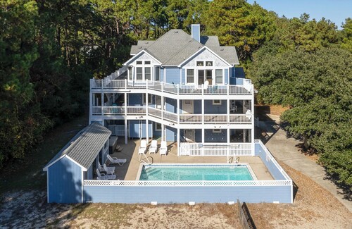 Angel's Retreat - Corolla Village, Steps to Beach Access, Pool, Cabana, Elevator, Pets, Open YR