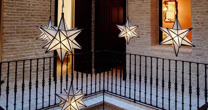 A special house in the historic heart of Seville, to share with those you love.