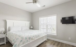 4 habitaciones, tabla de planchar con plancha, wifi y ropa de cama