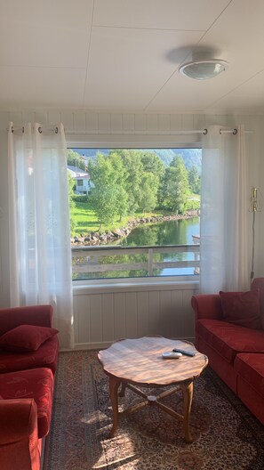 Ground Floor Apartment | Coin séjour