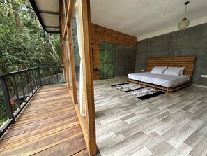 2 bedrooms, iron/ironing board, WiFi, bed sheets - Nature’s beauty perfect comfort  (Ampitiya)