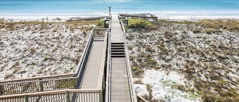 Condo, 3 Bedrooms | Beach