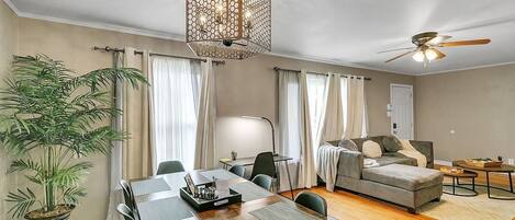 Hus - 2 sovrum | Restauranger