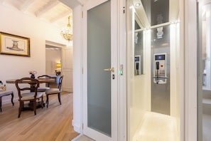 Interior - Amazing Domus Ruspoli (Roma)