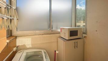 Apartment, 2 Bedrooms, City View | Interior