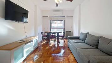 Apartment, 2 Bedrooms, City View | Room amenity