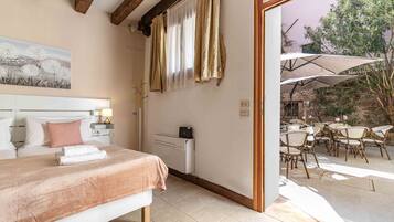 1 Schlafzimmer, Zimmersafe, Bügeleisen/Bügelbrett, kostenloses WLAN