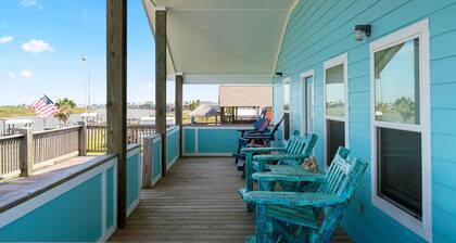 Amazing Fishing on Caney Creek w/ Pool!