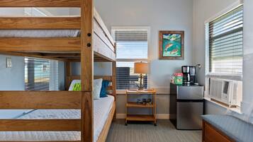 4 makuuhuonetta, Wi-Fi, vuodevaatteet