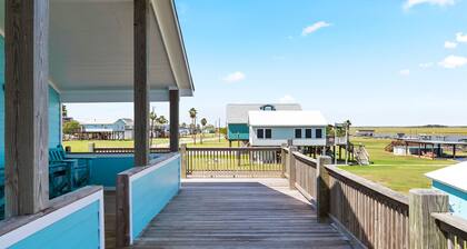 Amazing Fishing on Caney Creek w/ Pool!