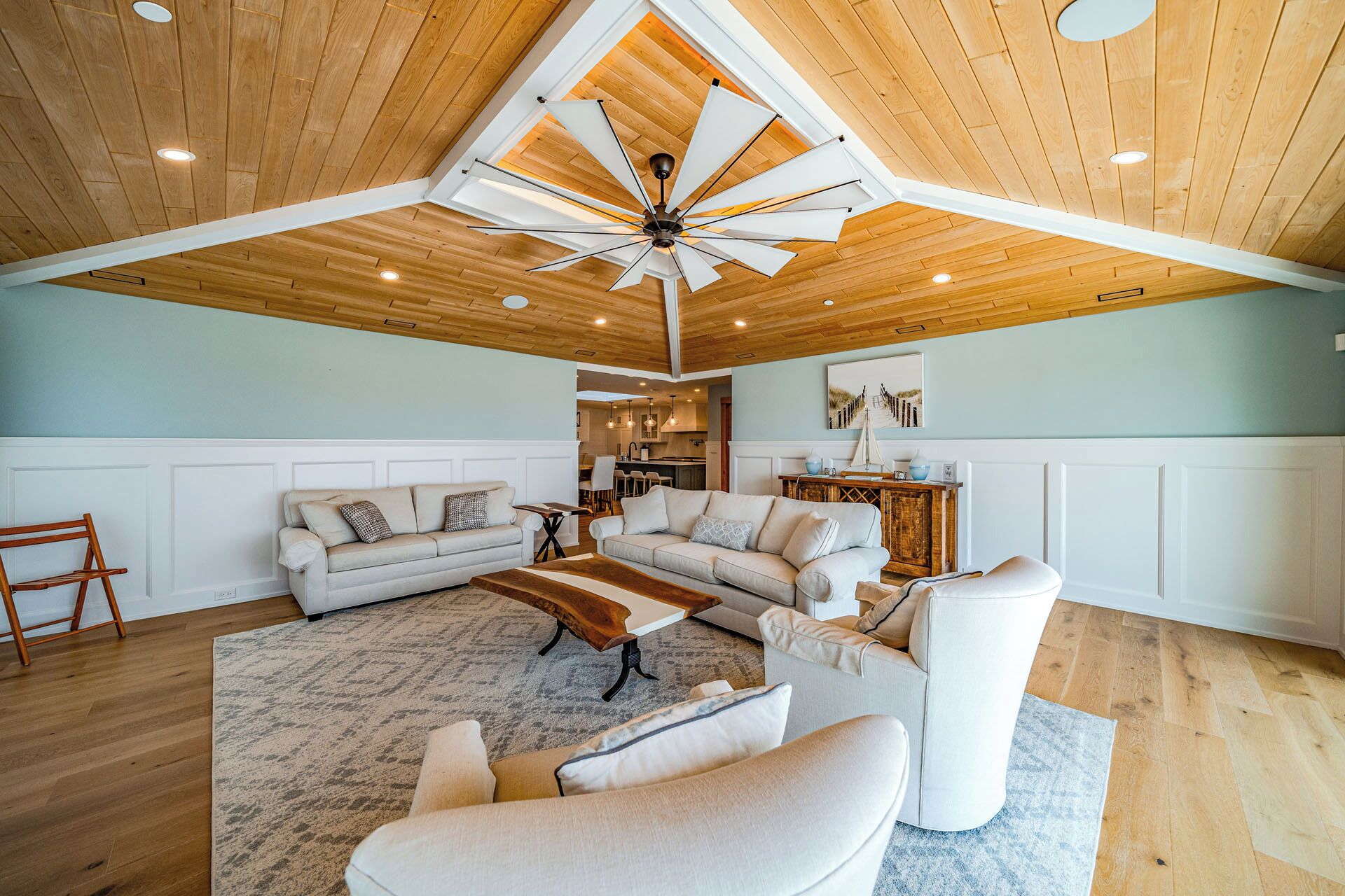 Top Level Luxury Beachfront On Boardwalk, Roof Deck, Pool & Elevator! 6br/7ba! - Ocean City, NJ