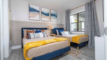 2 soveværelser, skrivebord, strygejern/strygebræt, weekendseng