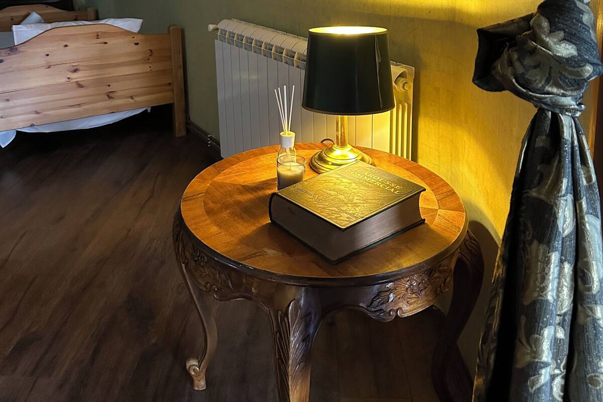 Familienzimmer, Stadtblick | Zimmersafe, schallisolierte Zimmer, kostenloses WLAN