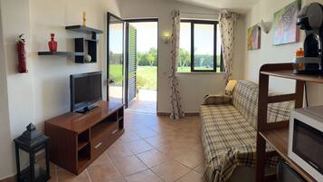 Smart-tv en een tafeltennistafel