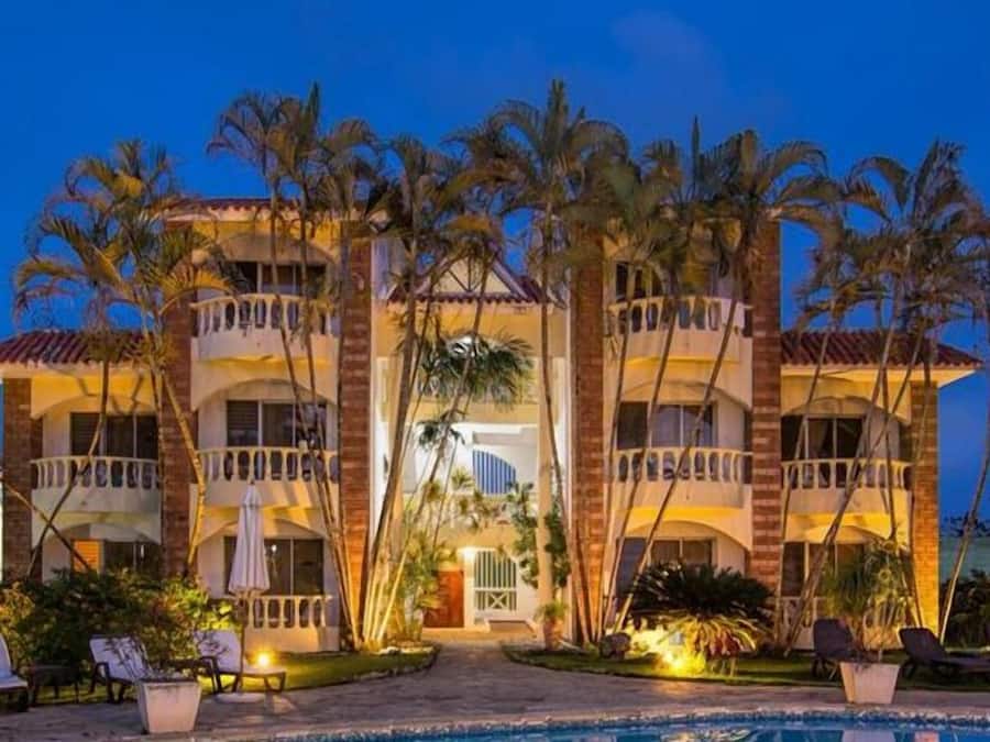 Comfort kamer, uitzicht op zwembad | Dineren in de kamer