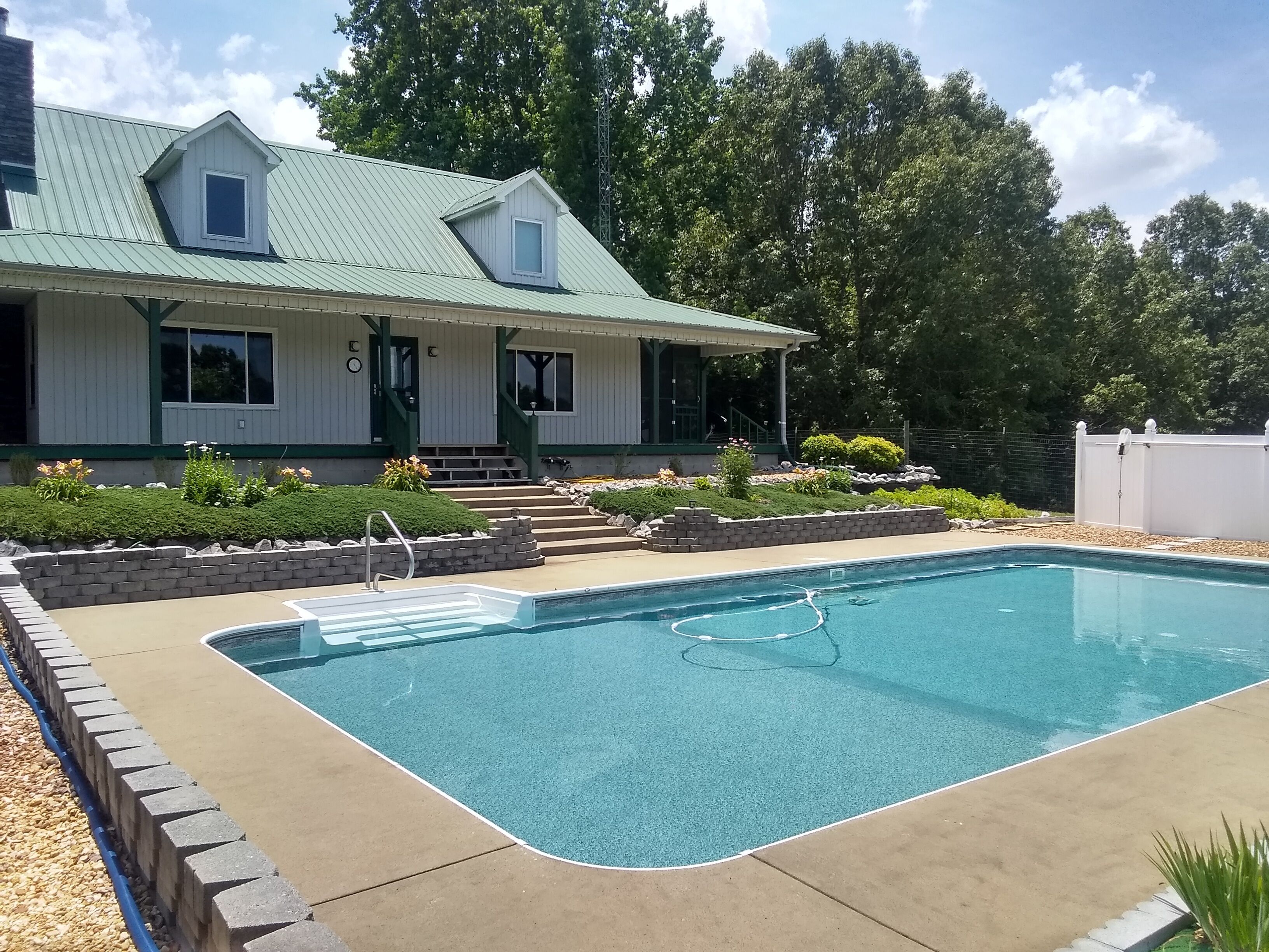 Peaceful Pastures - Secluded Couple's Retreat