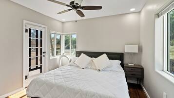 4 habitaciones, tabla de planchar con plancha, wifi y ropa de cama