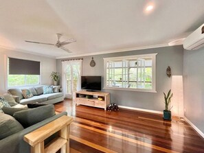 TV connectée, chaîne hi-fi