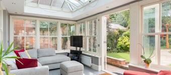 CV8 2GB 17 Stoneleigh Road, Kenilworth · Spacious 4Bed Home in Kenilworth with Parking | Pass The Keys