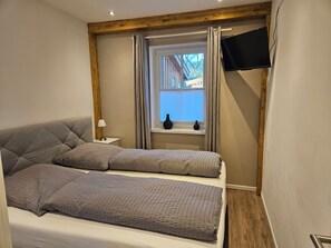 1 Schlafzimmer, kostenloses WLAN, Bettwäsche, Rollstuhlgeeignet