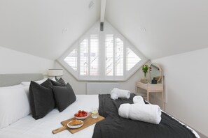 3 Schlafzimmer, Bügeleisen/Bügelbrett, Reisekinderbett, WLAN