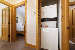 4 chambres, Wi-Fi gratuit, draps fournis