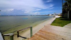 Una playa cerca