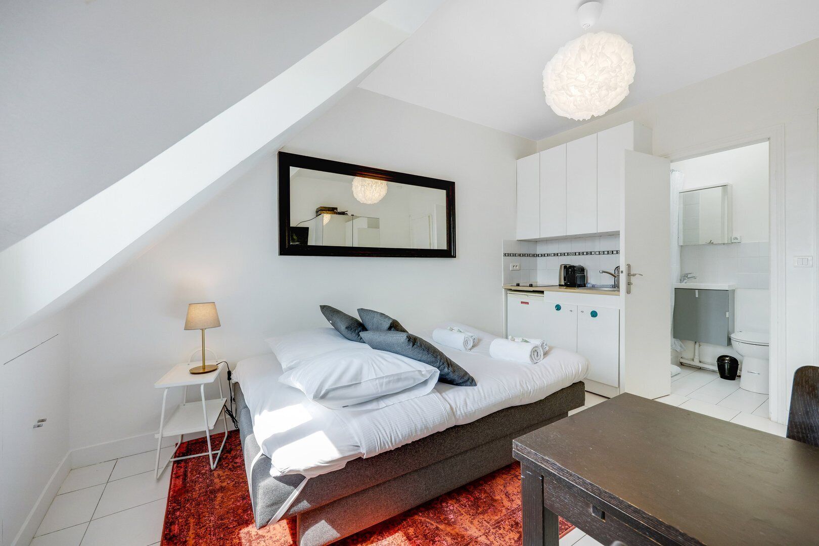 1 habitación, internet y ropa de cama 